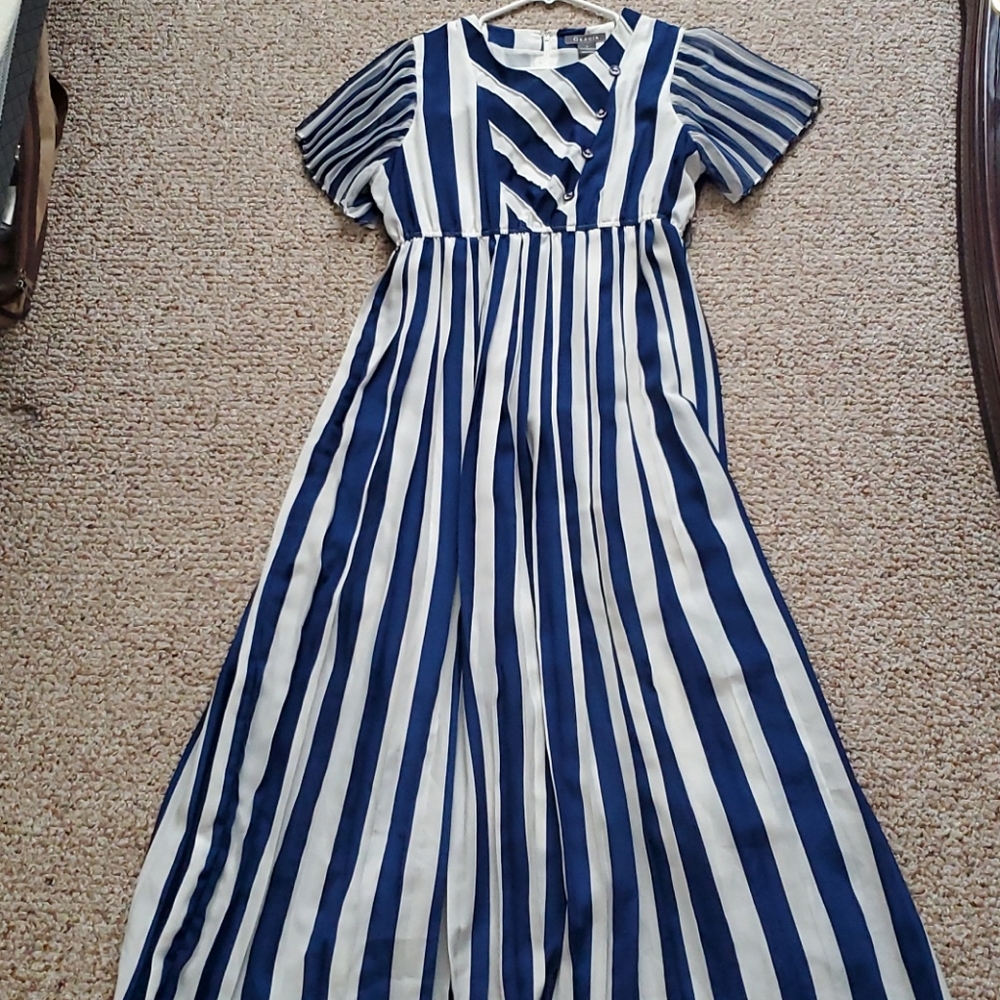 Garcia Nautical Sailor inspired Pleated Maxi Dress